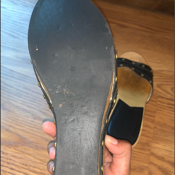 Micheal Kors Wedge Sandals - Picture 5 of 6